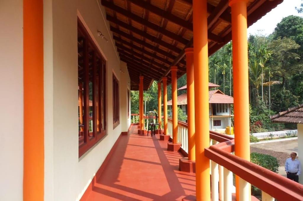 Coorg Divine Spark Home Stay Suntikoppa 外观 照片