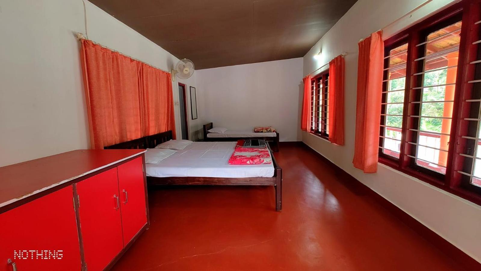 Coorg Divine Spark Home Stay Suntikoppa 外观 照片