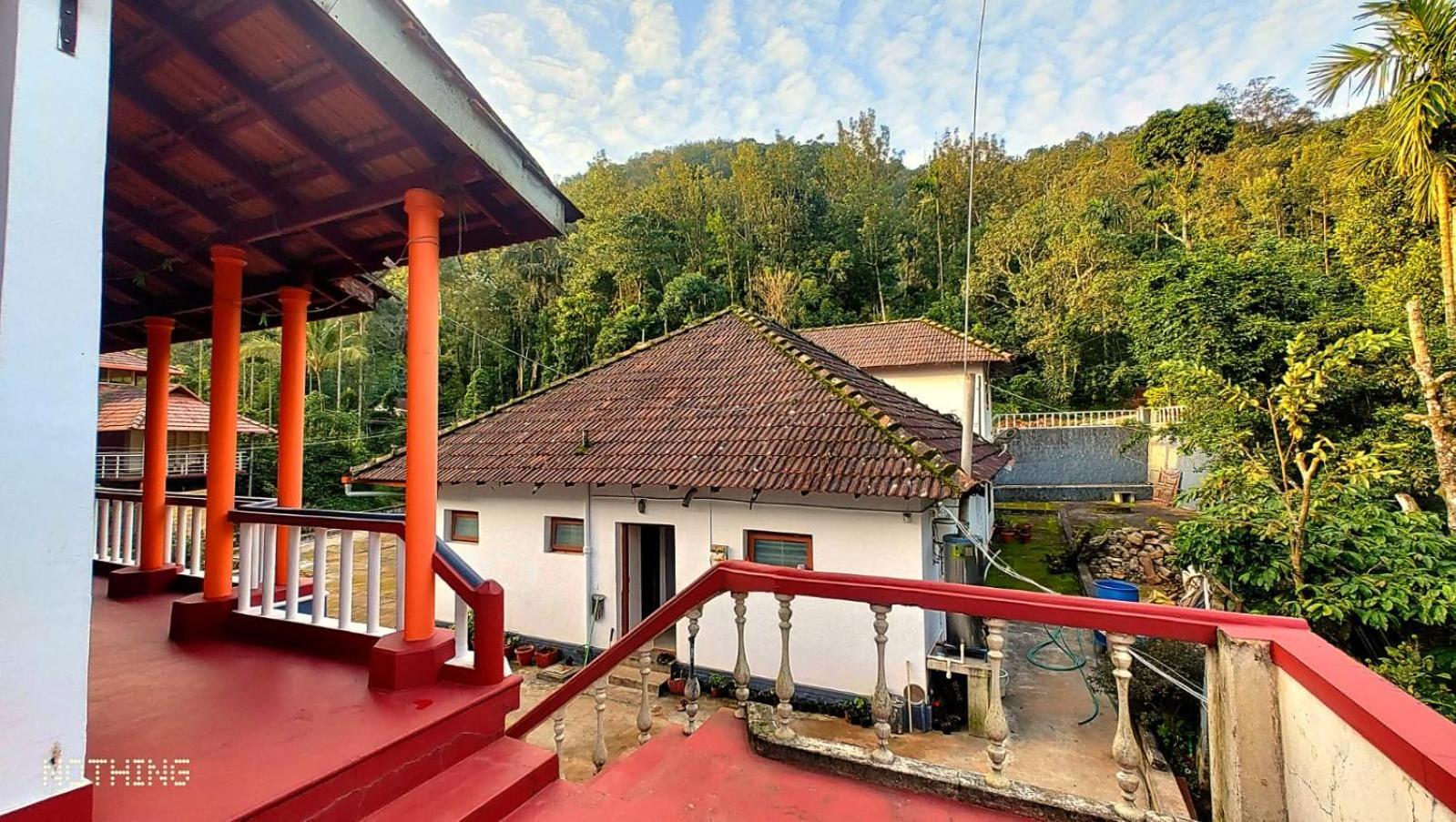 Coorg Divine Spark Home Stay Suntikoppa 外观 照片
